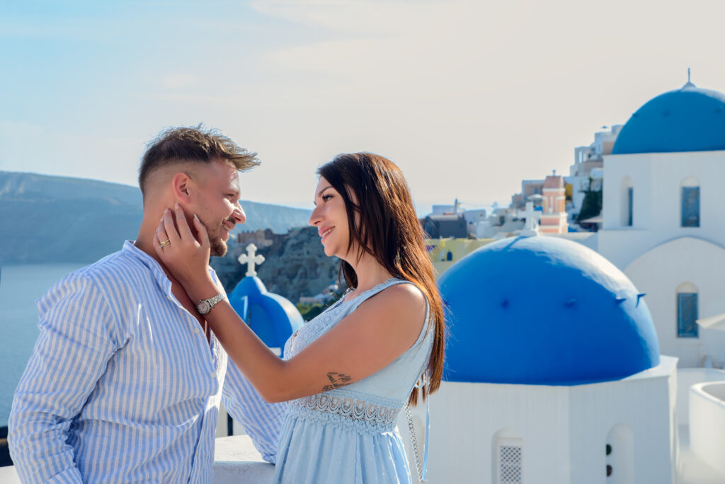 couples in the blue domes
